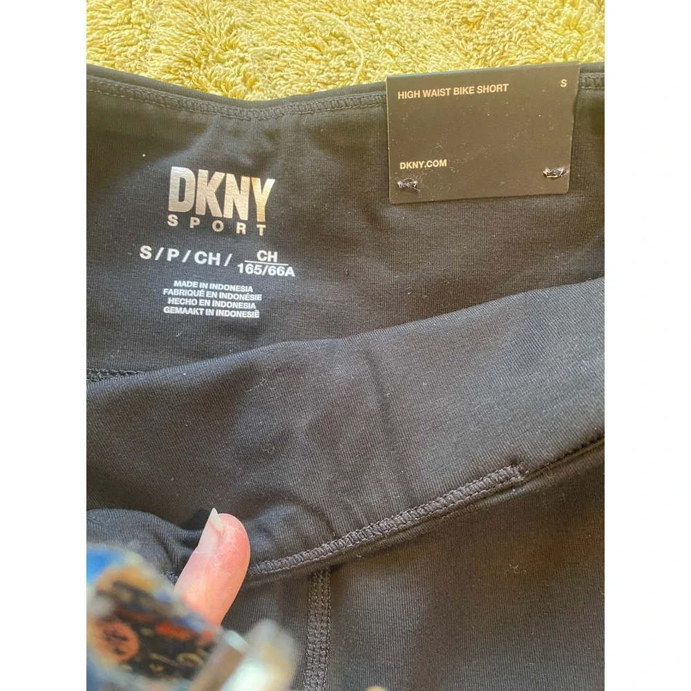 DKNY Sport Women Black High Waist Bike Shorts Size‎ S Athletic Activewear